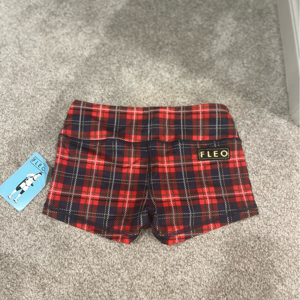 Fleo Small Christmas Plaid shorts